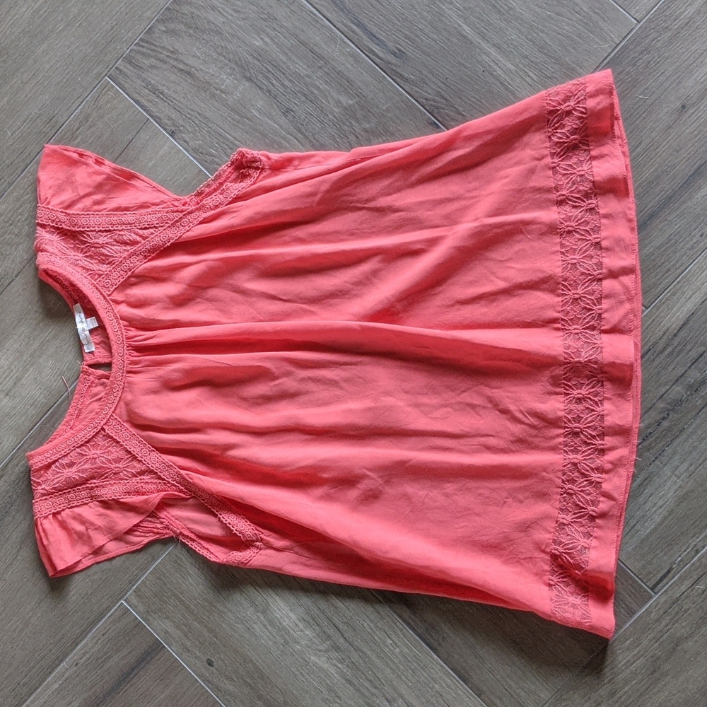 Under skies tank top blouse size L